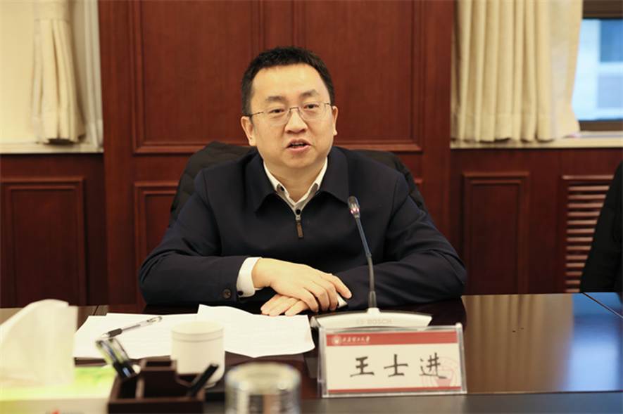 93BF6C41B4119D5BE46904BA83C_15146A85_212EF